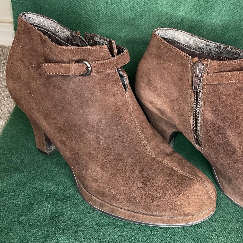 AEROSOLES | Brown Suede | Ankle Boot |  Heel